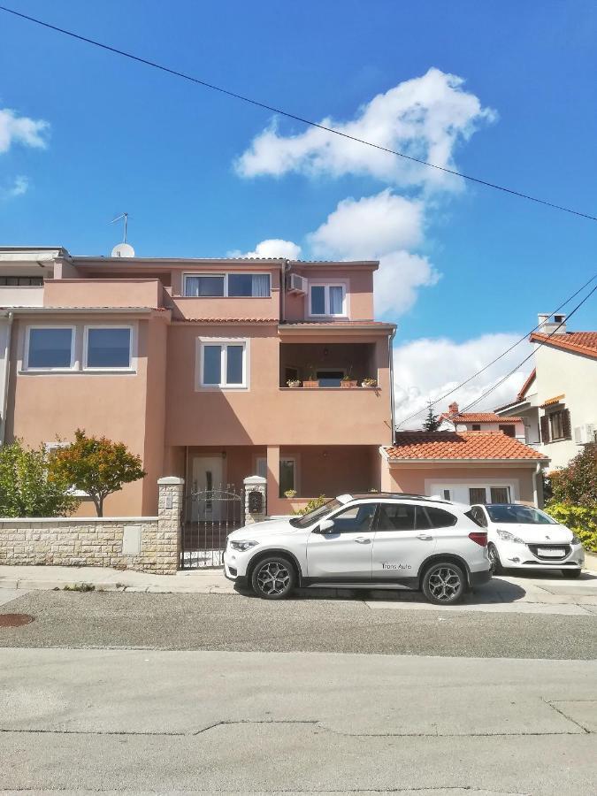 Jimmy Apartments Пула Экстерьер фото